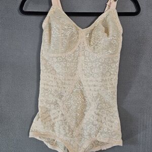 Vintage Shapette by Rago Bodysuit Shaper Girdle Size 36D Beige Fiberfill Lace
